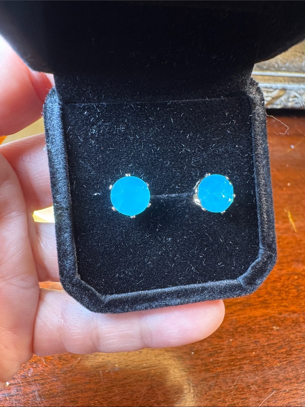 3201-Swarovski Crystal Element post earrings. Velvet box included.